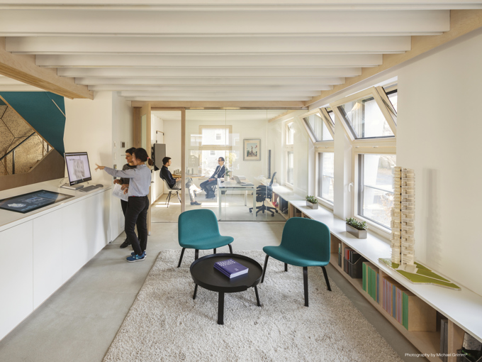 Housezero arbeidsrom